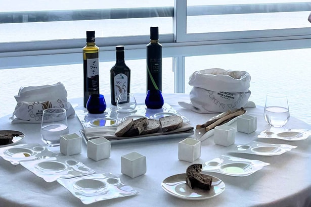 Olive Oil Tasting Hotel Le Agavi