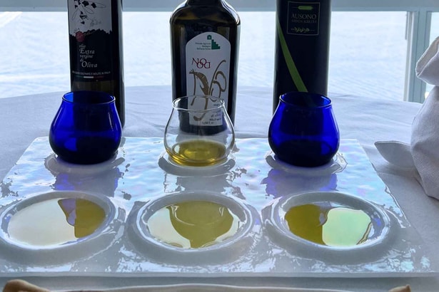 Olive Oil Tasting Hotel Le Agavi (2)